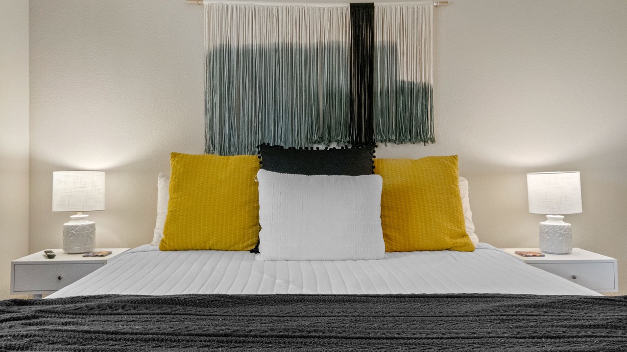 Photo of Bedroom in Rogers