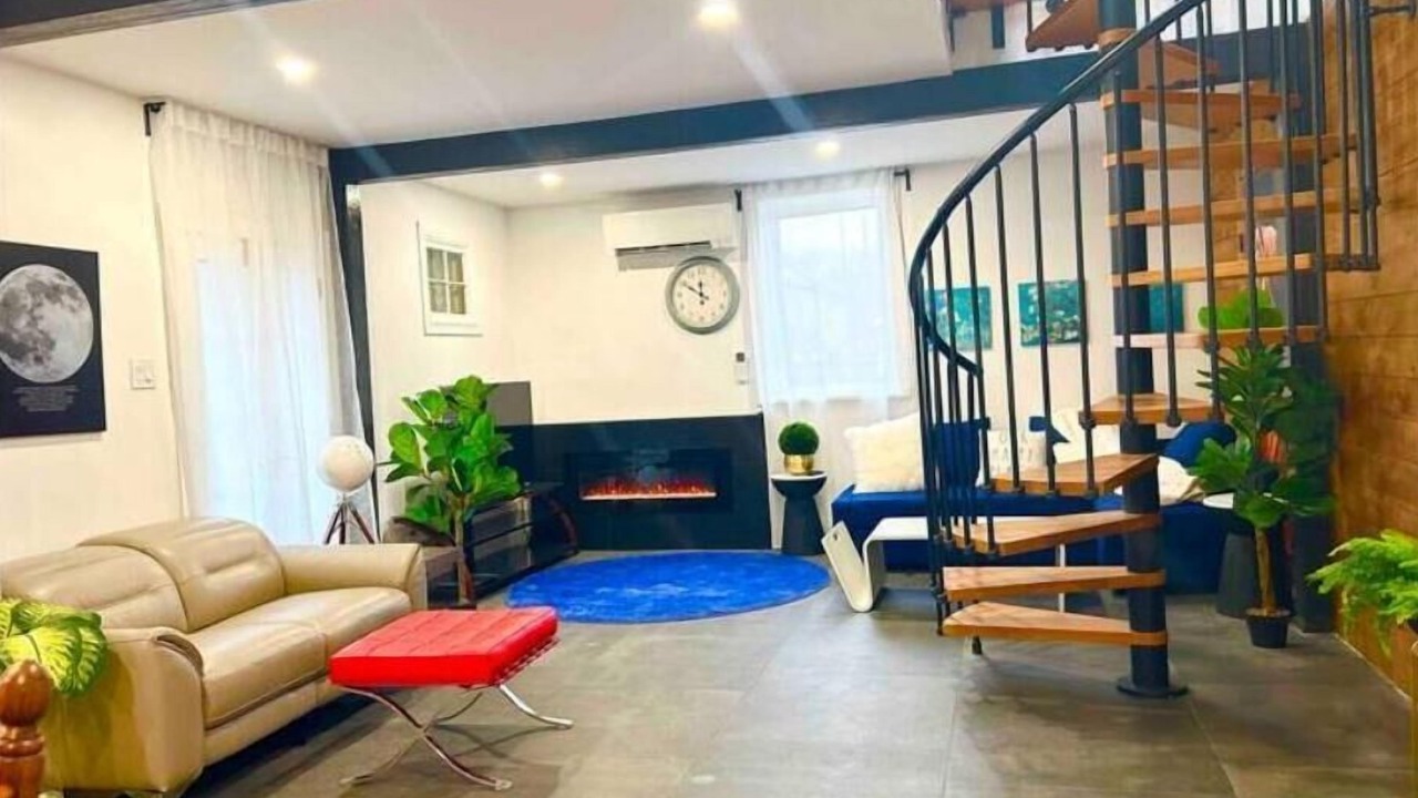 Photo of Livingroom in Campbellford