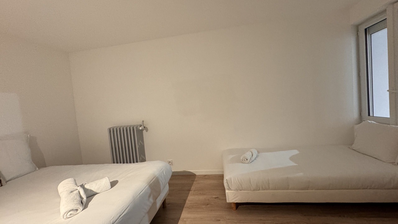 Photo of Bedroom in Ecommoy