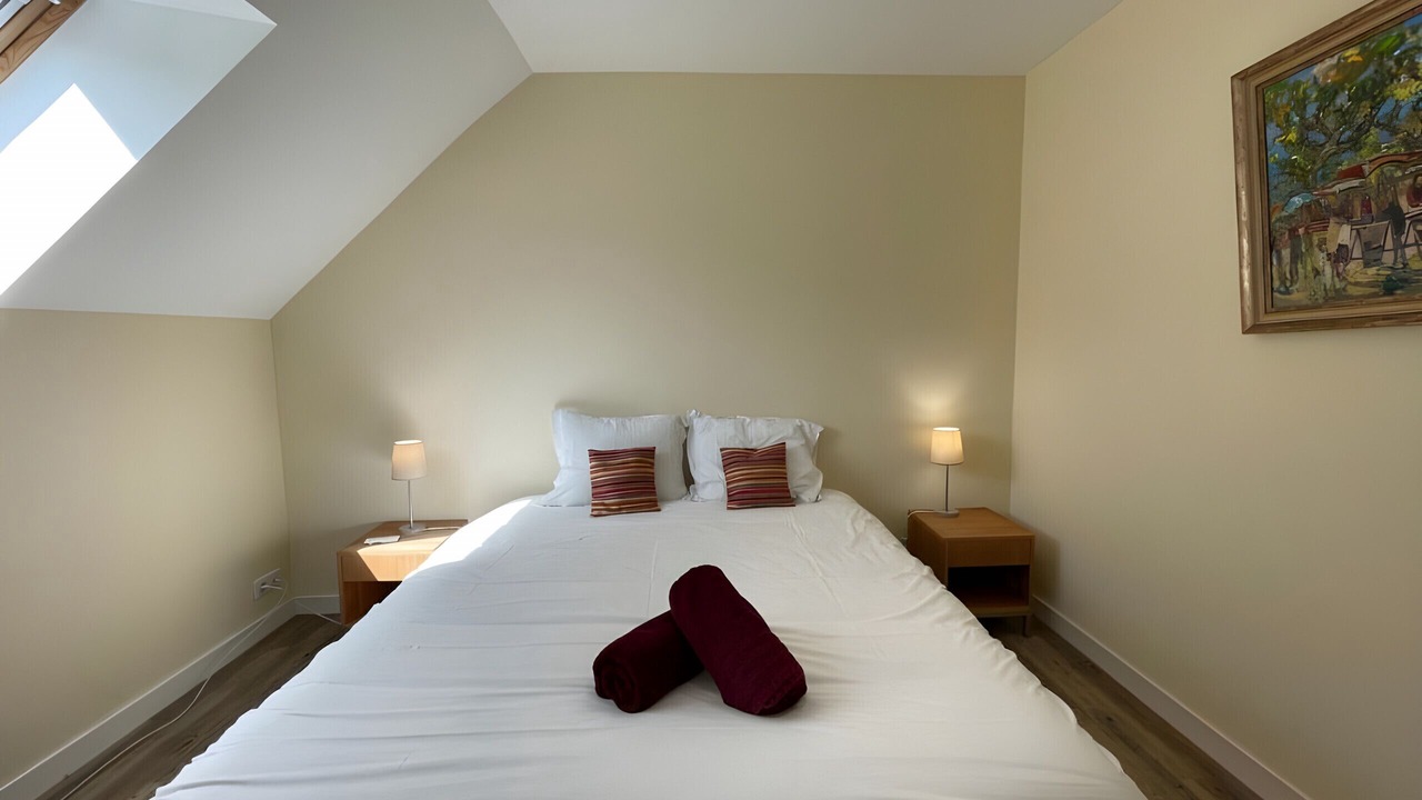 Photo of Bedroom in Thoree-les-Pins