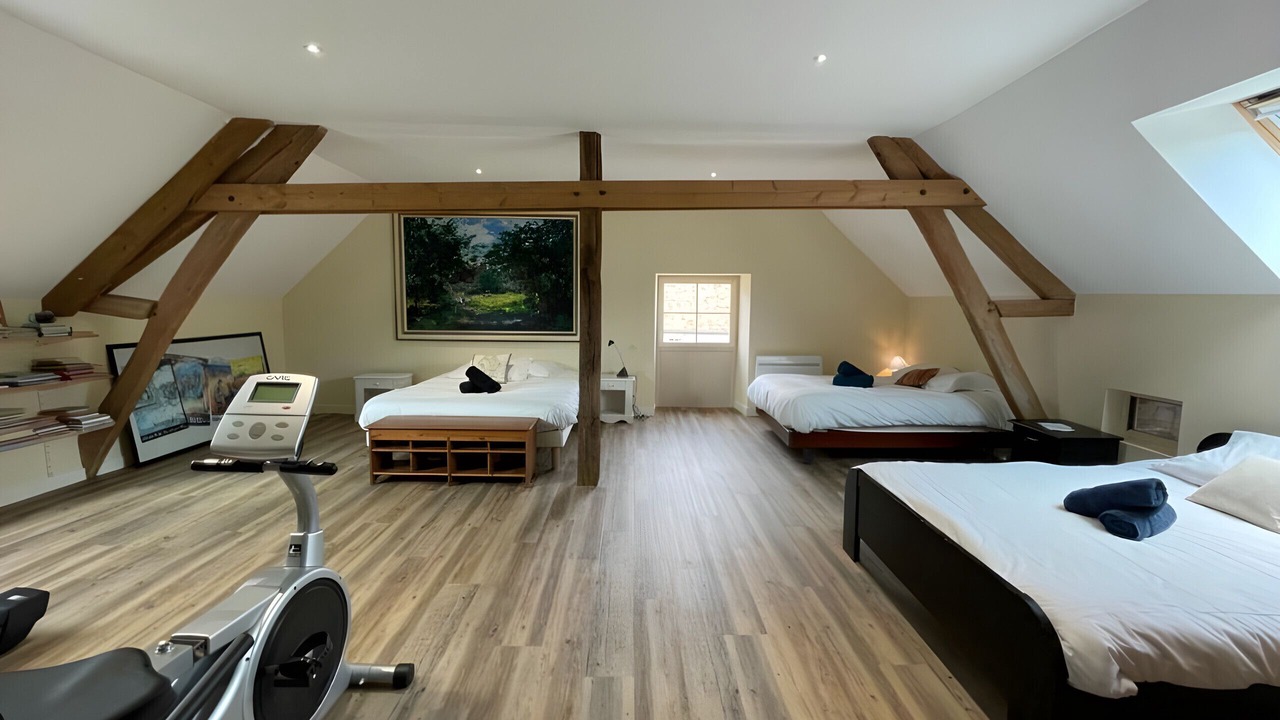 Photo of Bedroom in Thoree-les-Pins