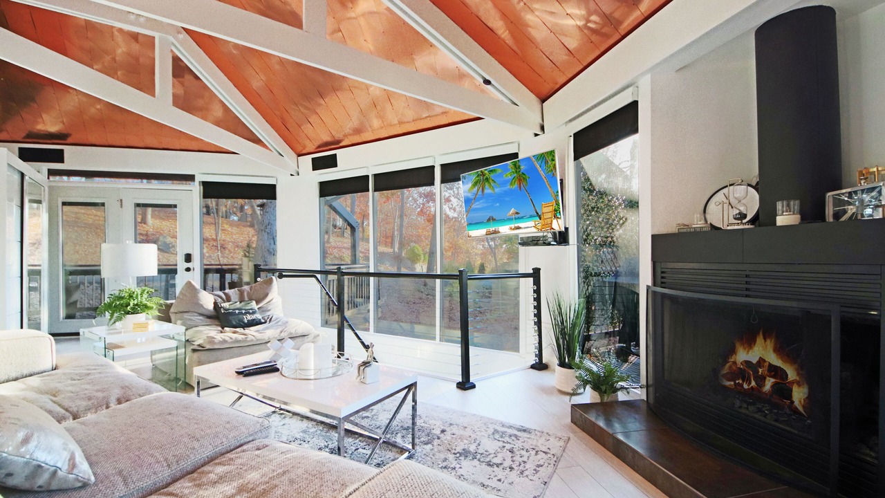 Photo of Livingroom in Village of Four Seasons