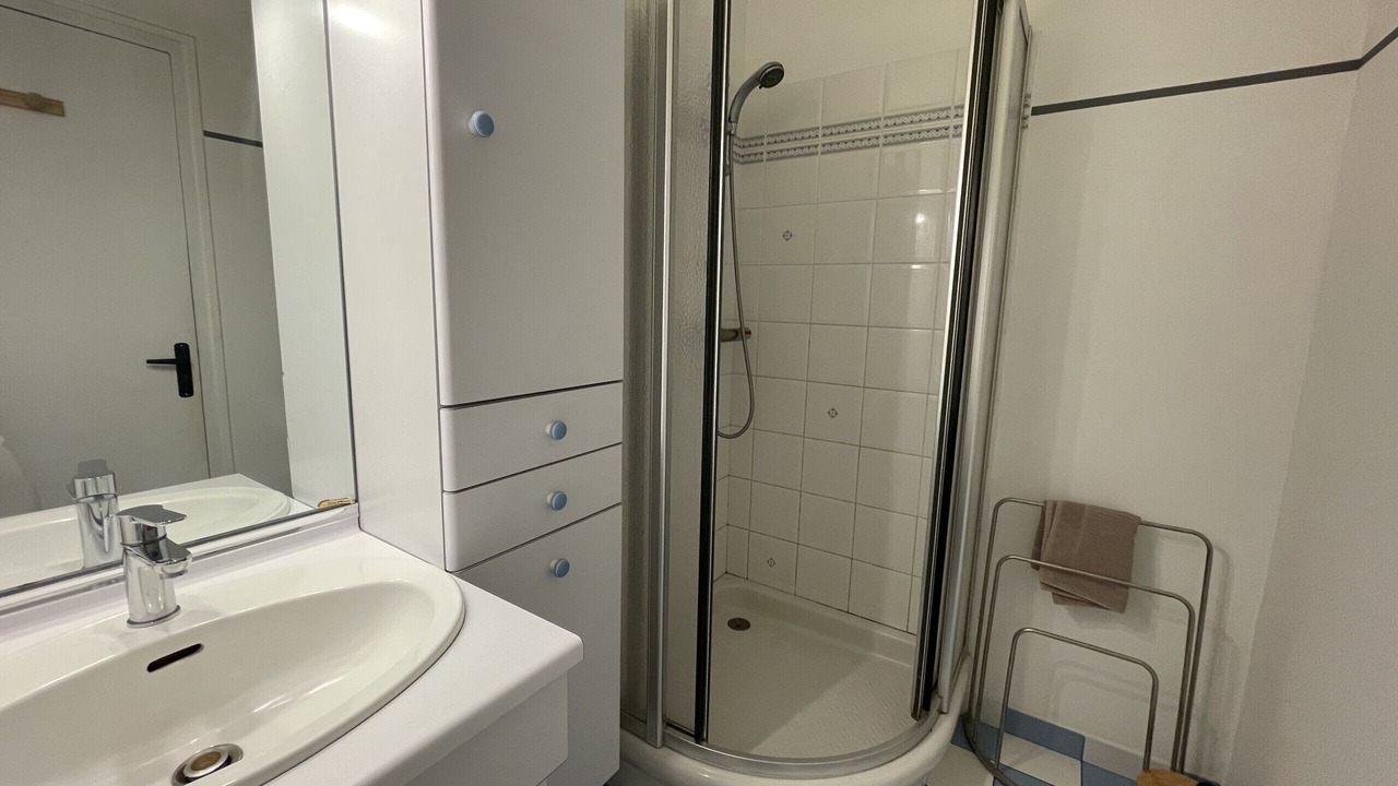 Photo of Bathroom in Le Mans