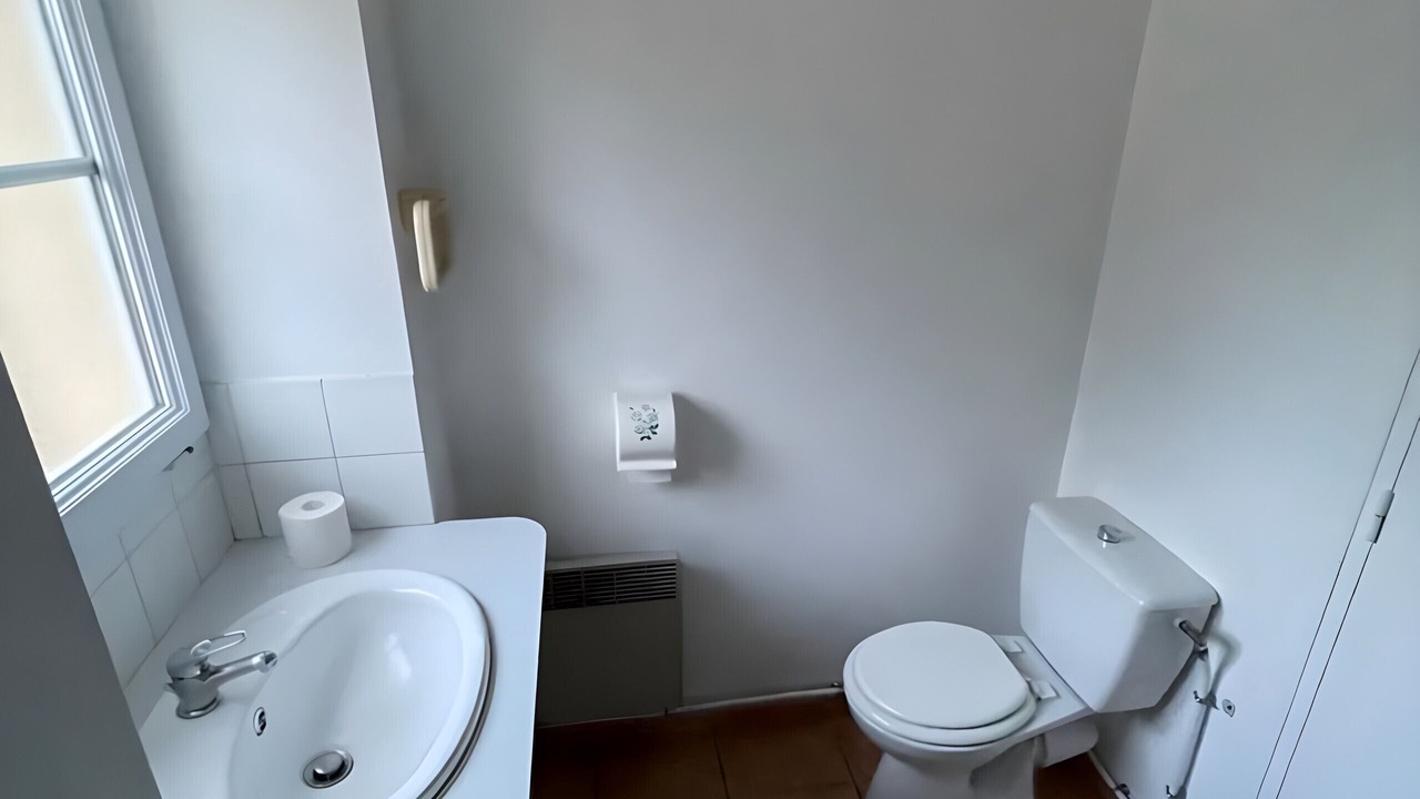 Photo of Bathroom in Saint-Pavace