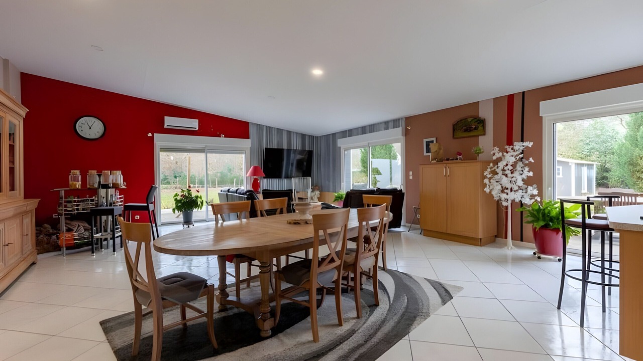 Photo of Livingroom in Guecelard