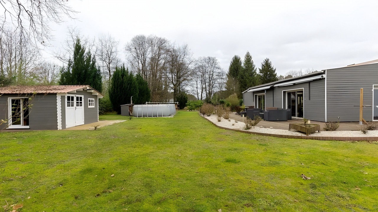 Photo of Outdoor in Guecelard