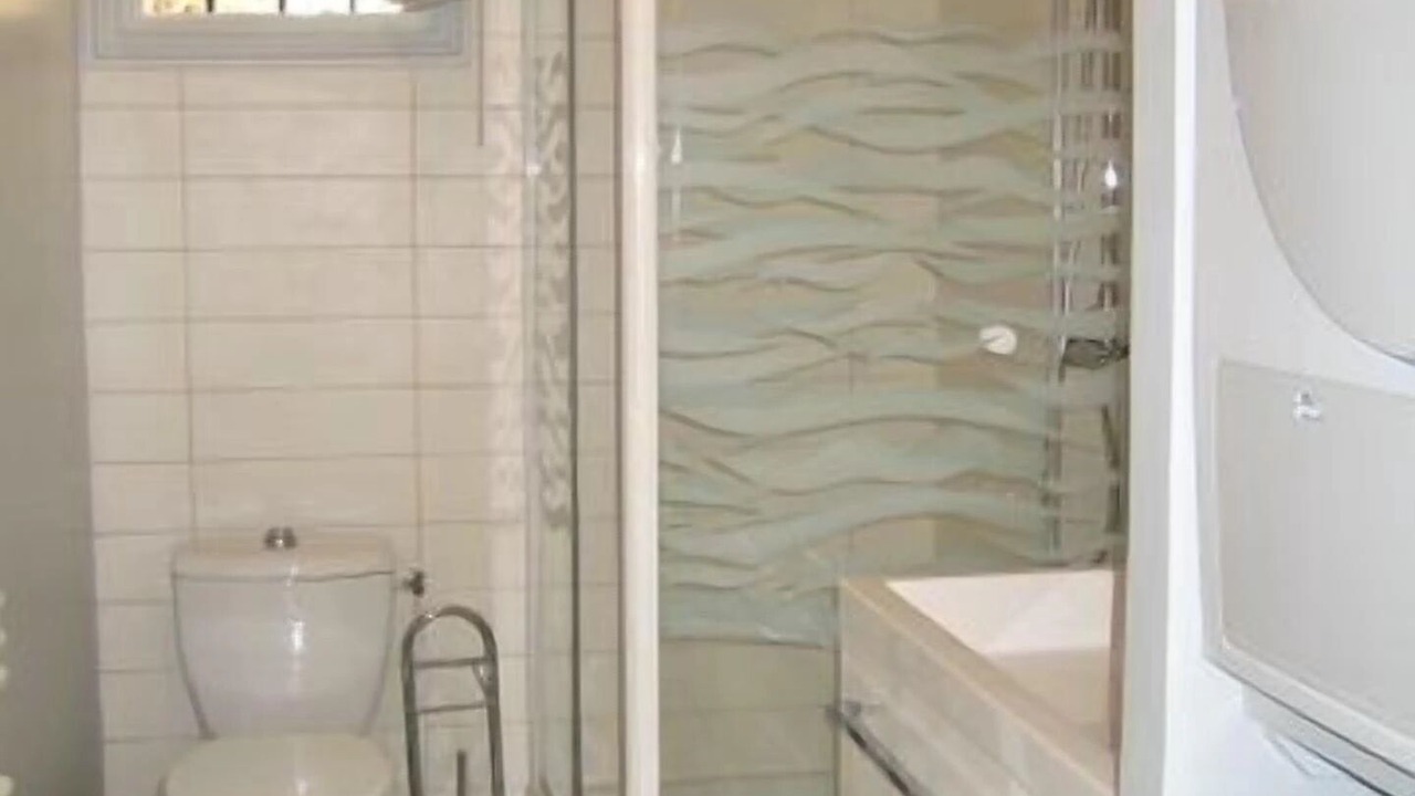 Photo of Bathroom in Arsenal