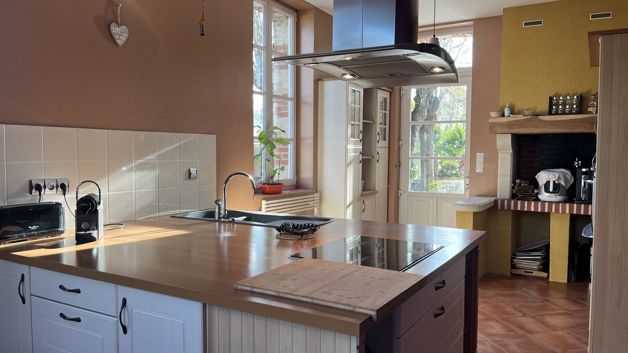Photo of Kitchen in Teille