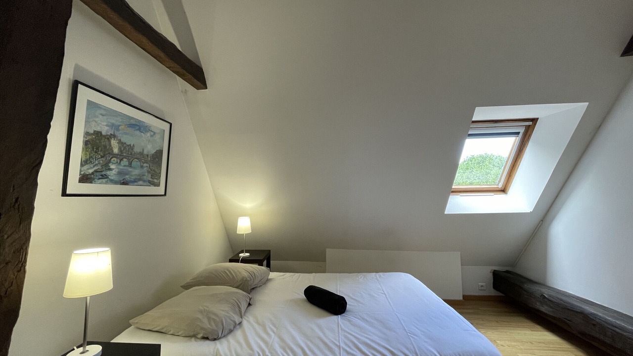 Photo of Bedroom in Thoree-les-Pins