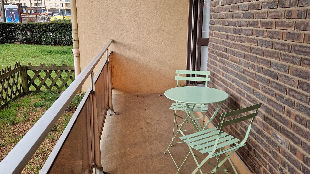 Photo of Patio Balcony in Jean Jaures