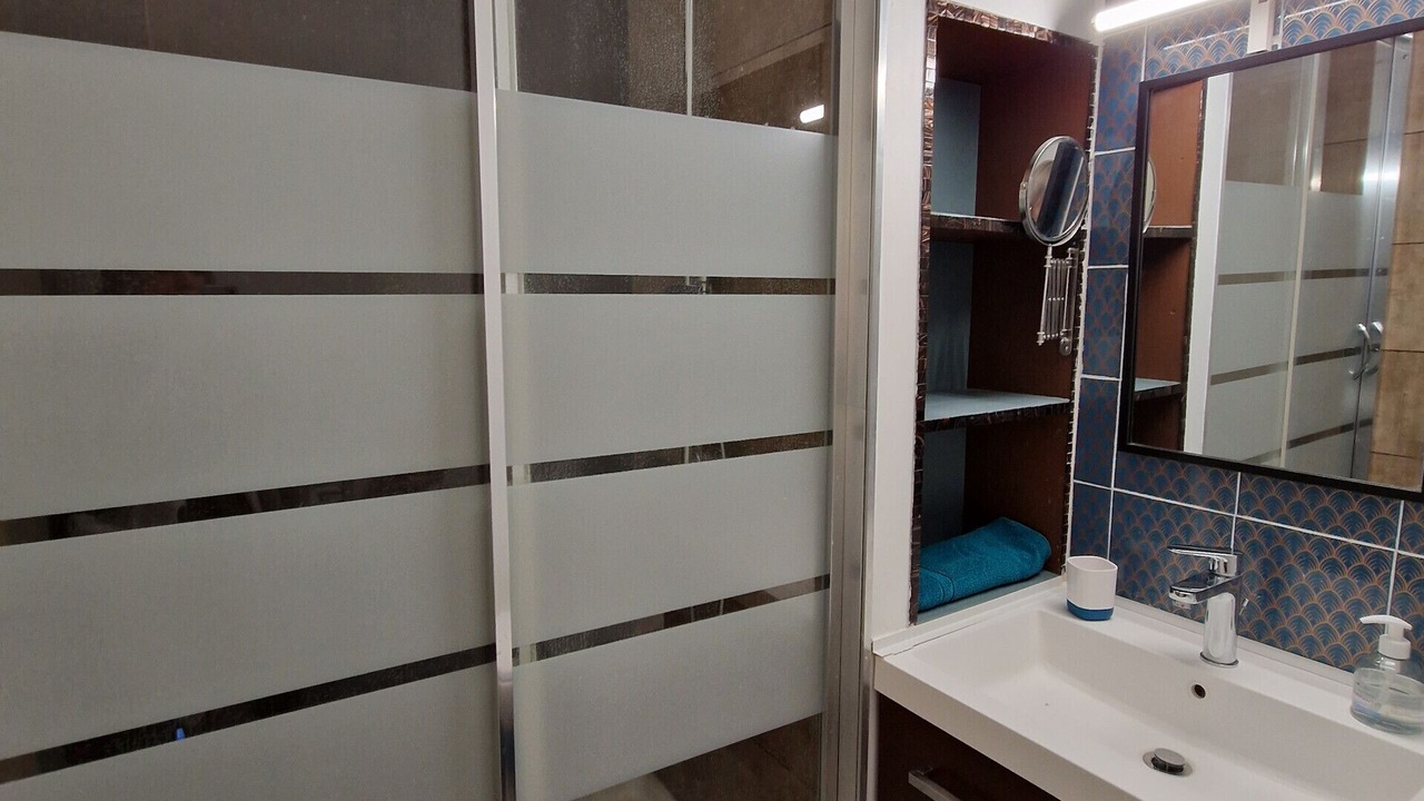 Photo of Bathroom in Jean Jaures