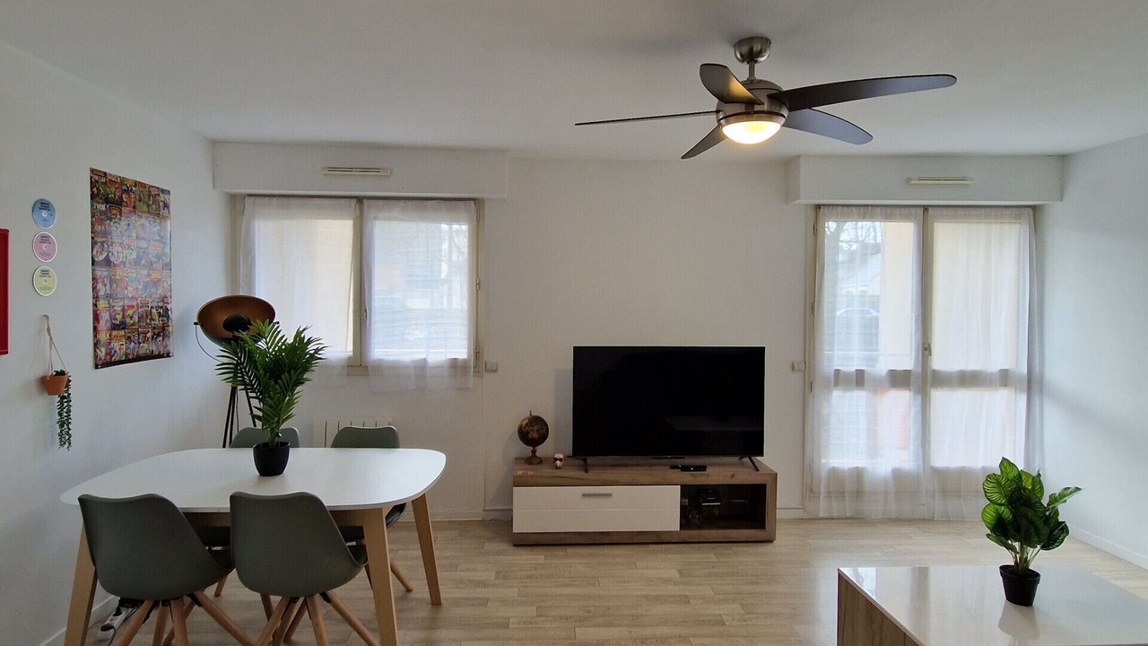 Photo of Others in Jean Jaures