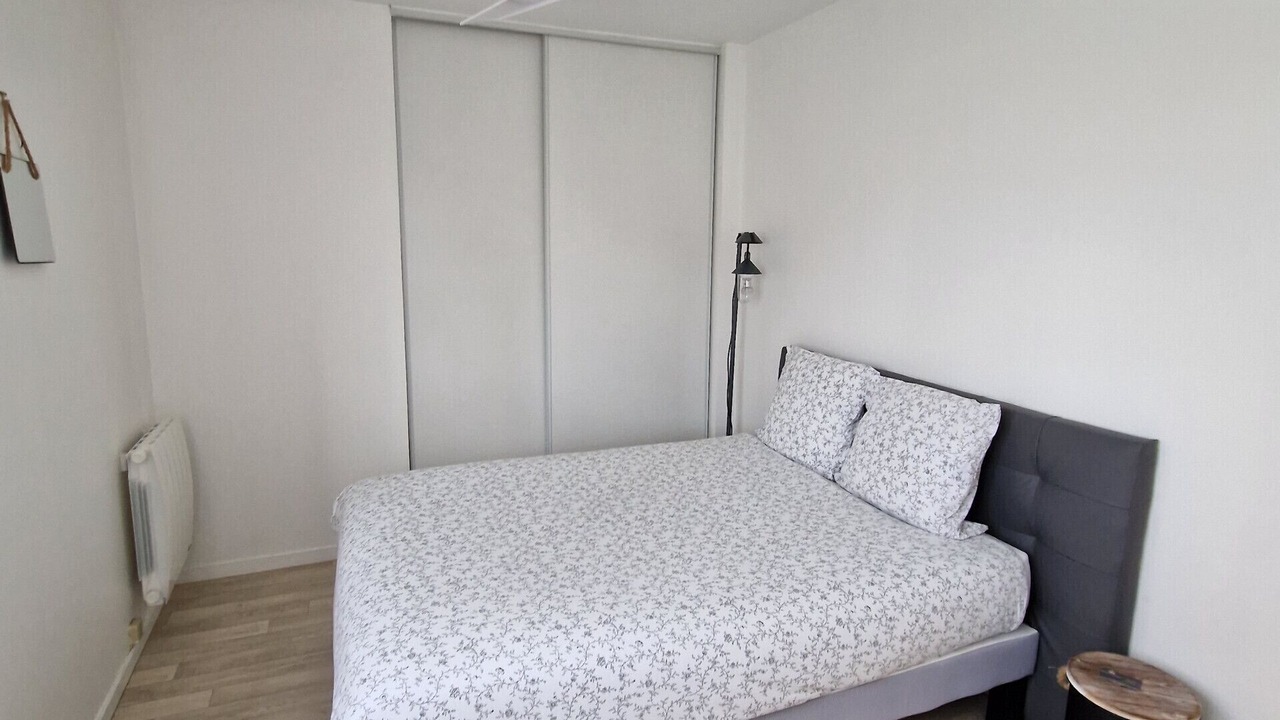 Photo of Others in Jean Jaures