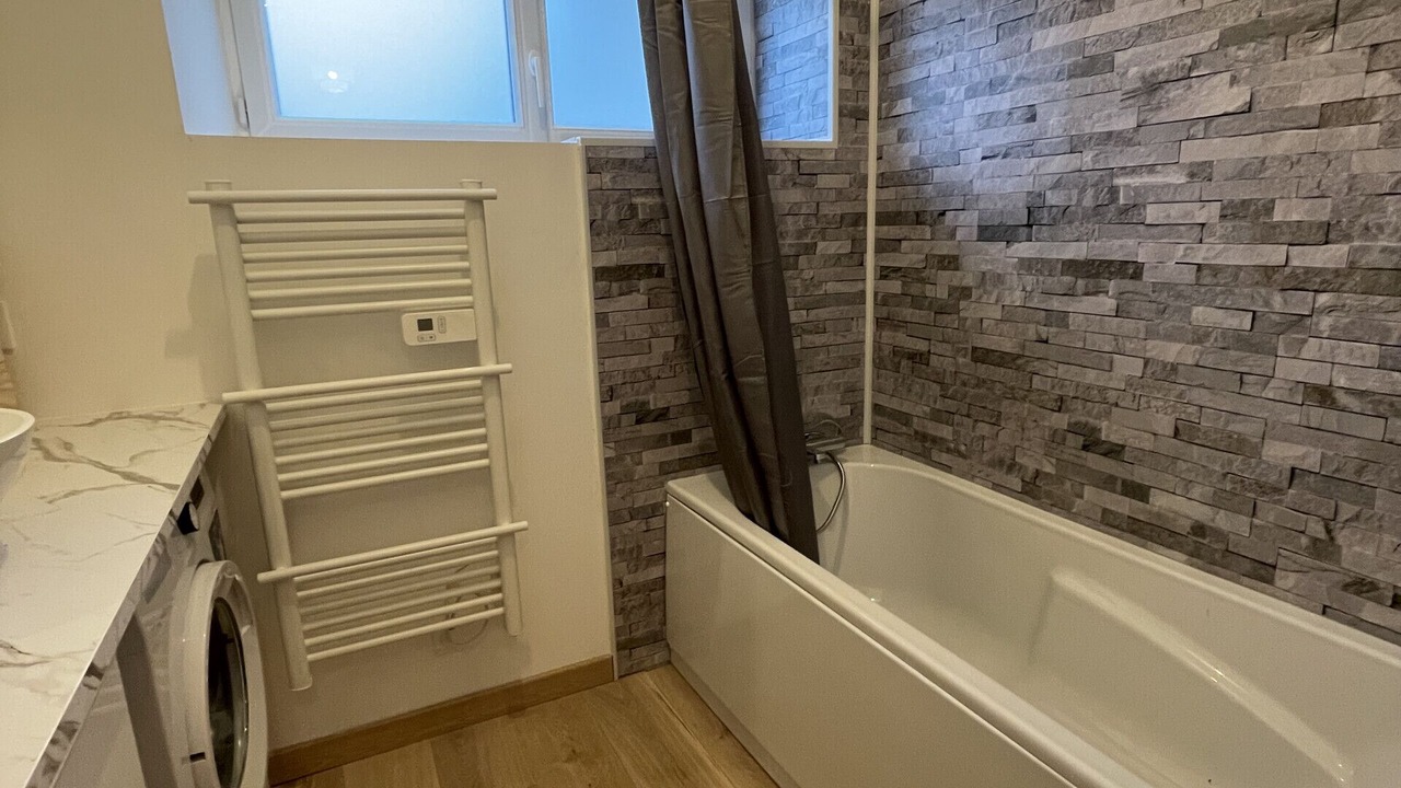 Photo of Bathroom in Noyen-sur-Sarthe