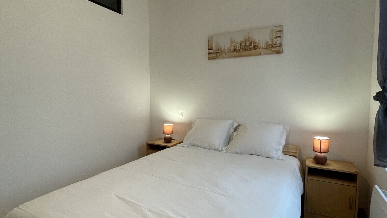 Photo of Bedroom in Noyen-sur-Sarthe