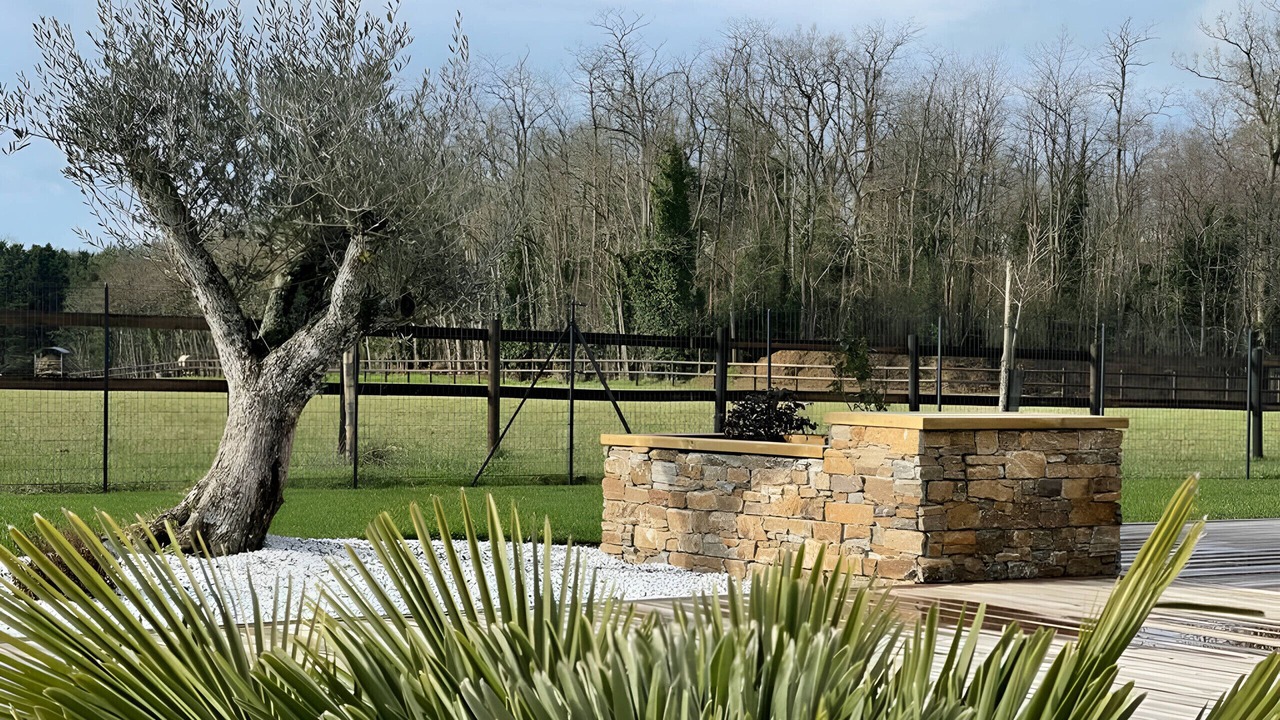 Photo of Outdoor in Saint-Corneille