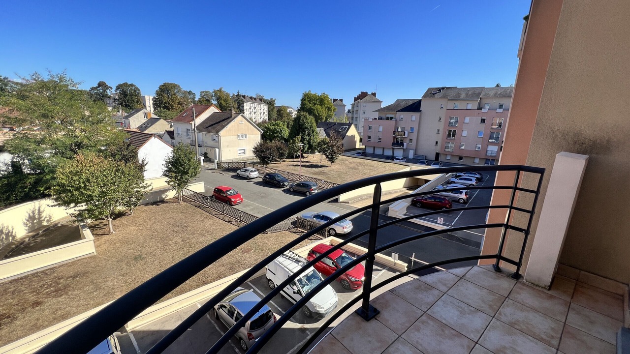 Photo of Patio Balcony in Le Mans