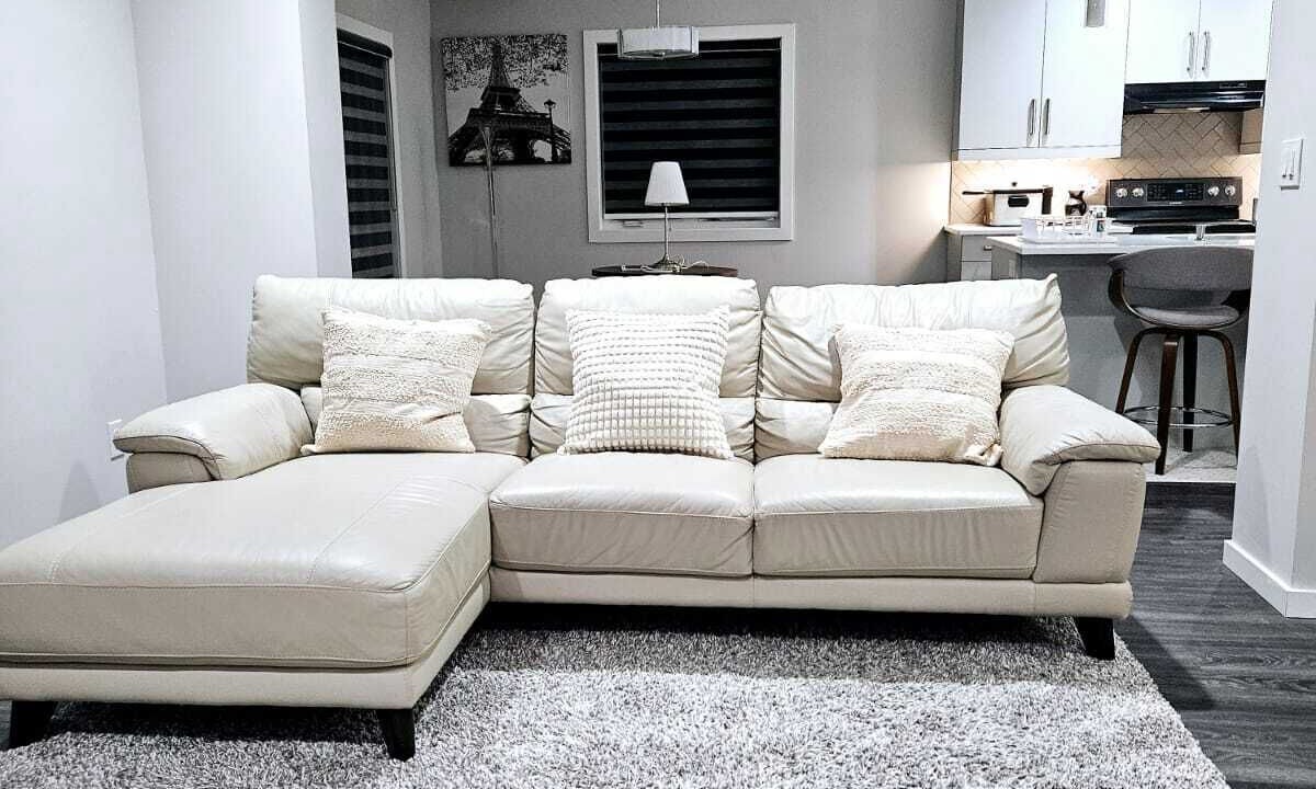 Photo of Livingroom in Winnipeg