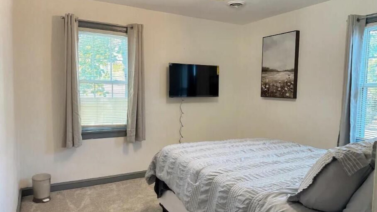 Photo of Bedroom in University City