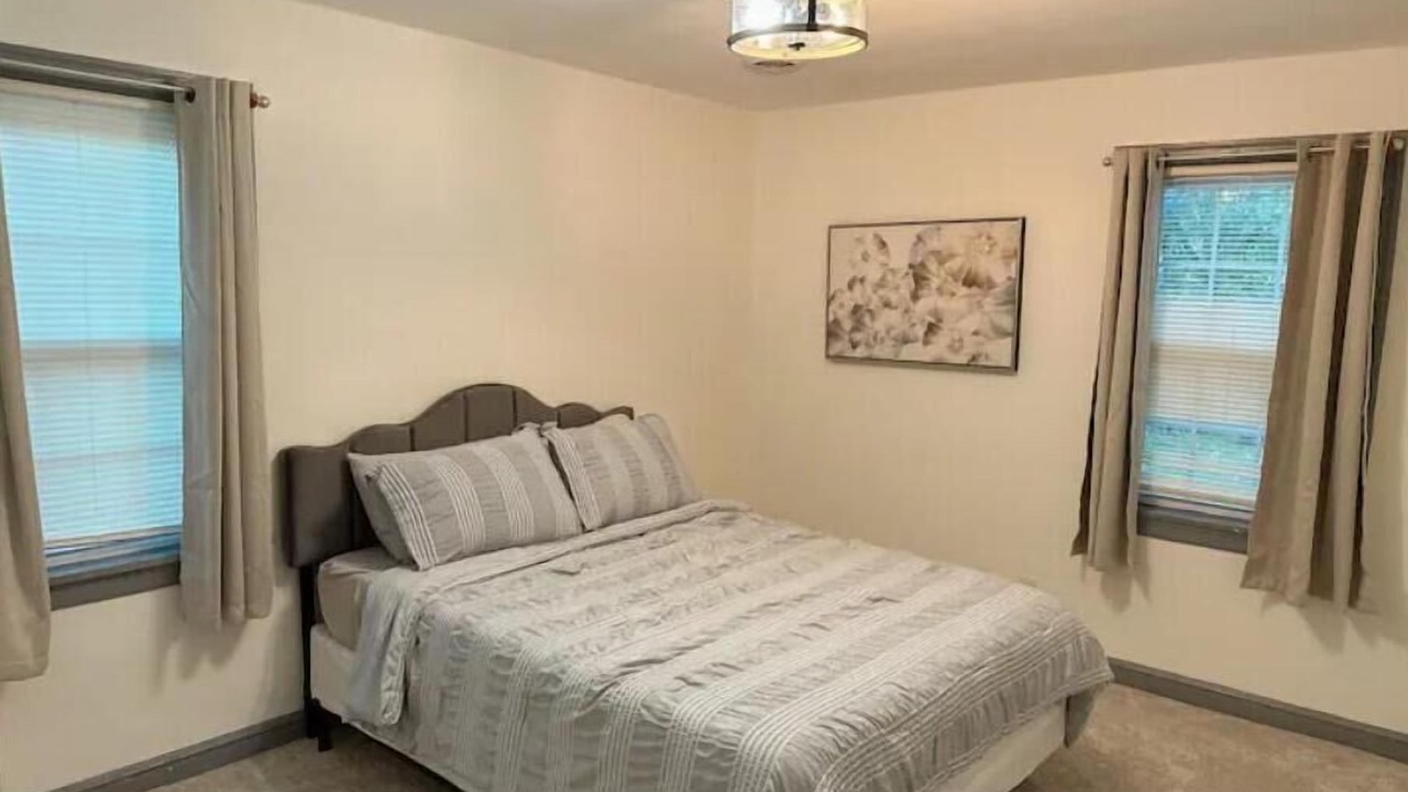 Photo of Bedroom in University City