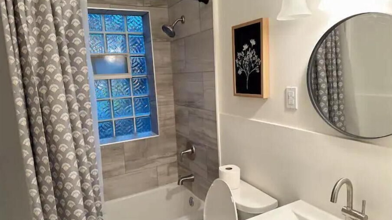 Photo of Bathroom in University City