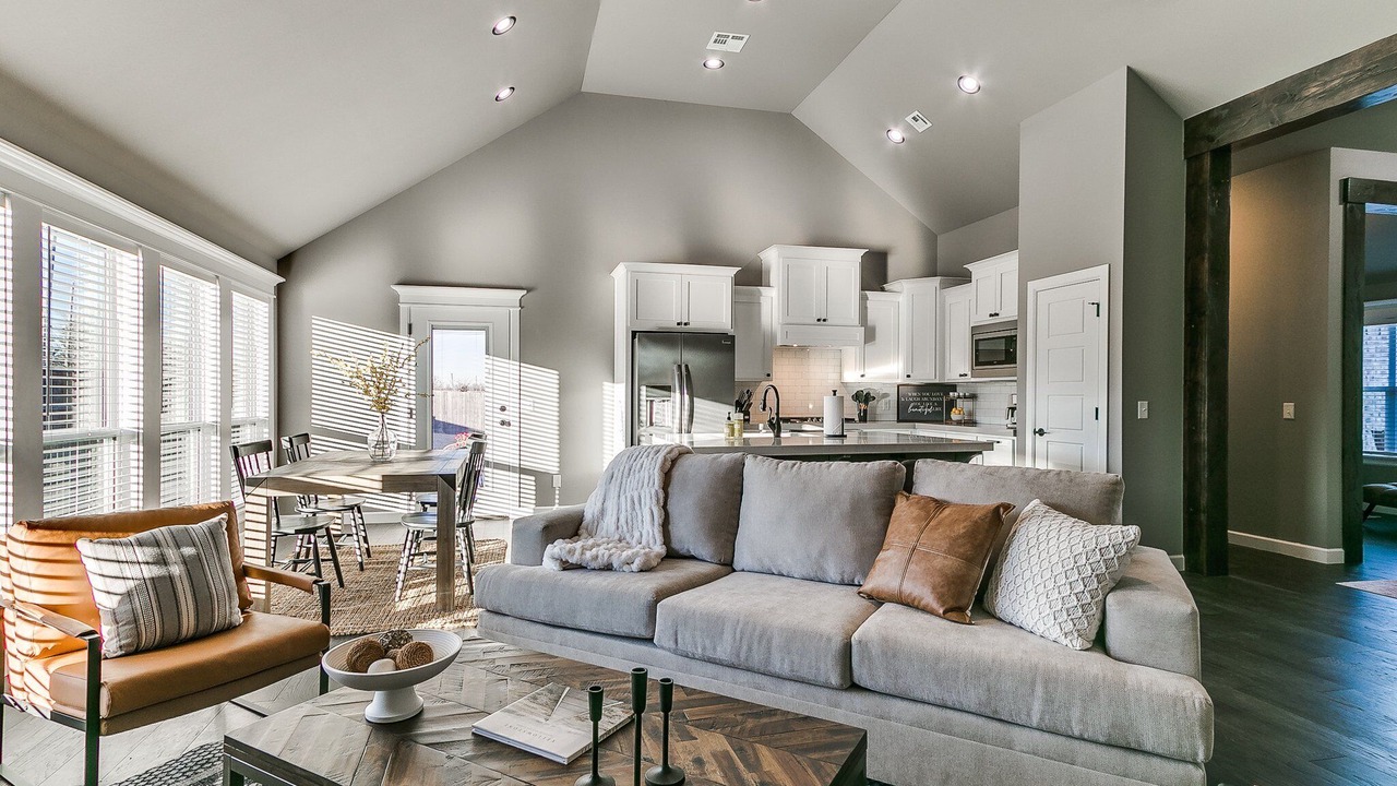 Photo of Livingroom in Tulsa