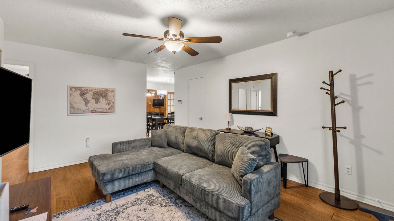 Photo of Livingroom in Tulsa