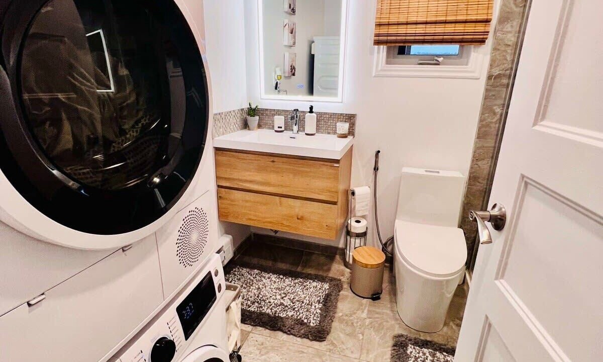 Photo of Bathroom in Saint-Leon-de-Standon