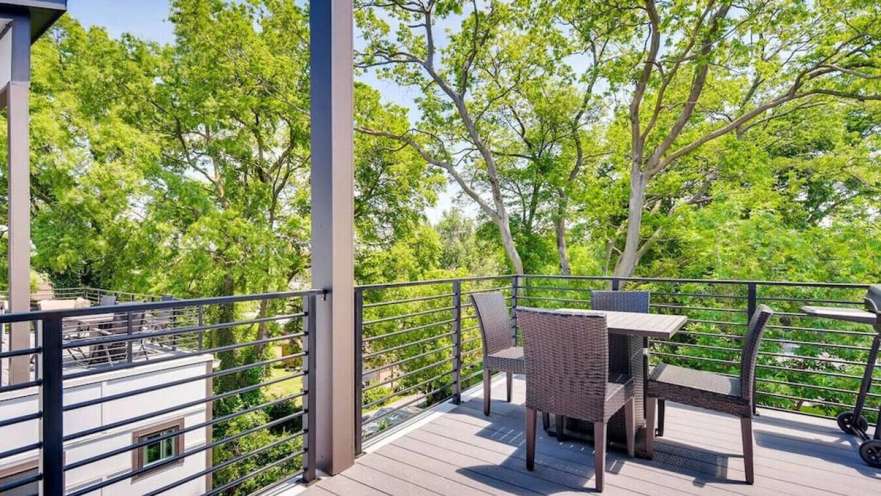 Photo of Outdoor in Berry Hill