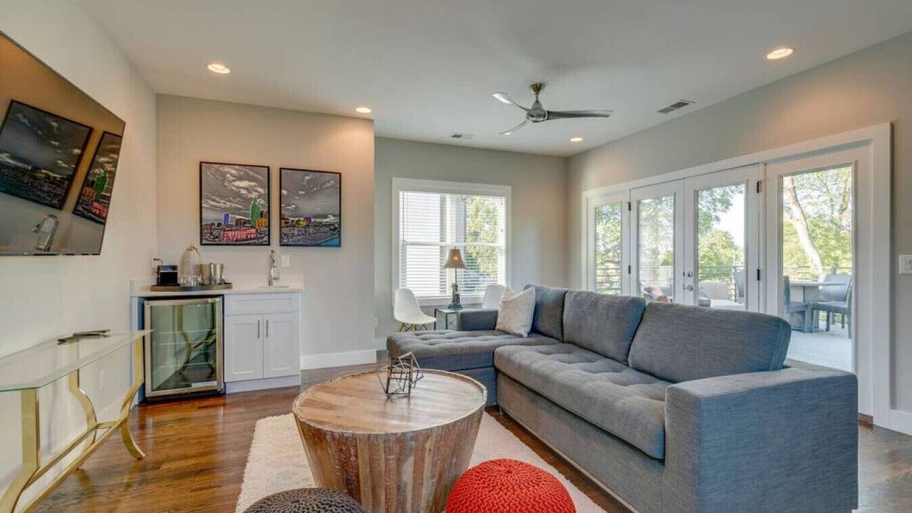 Photo of Livingroom in Berry Hill