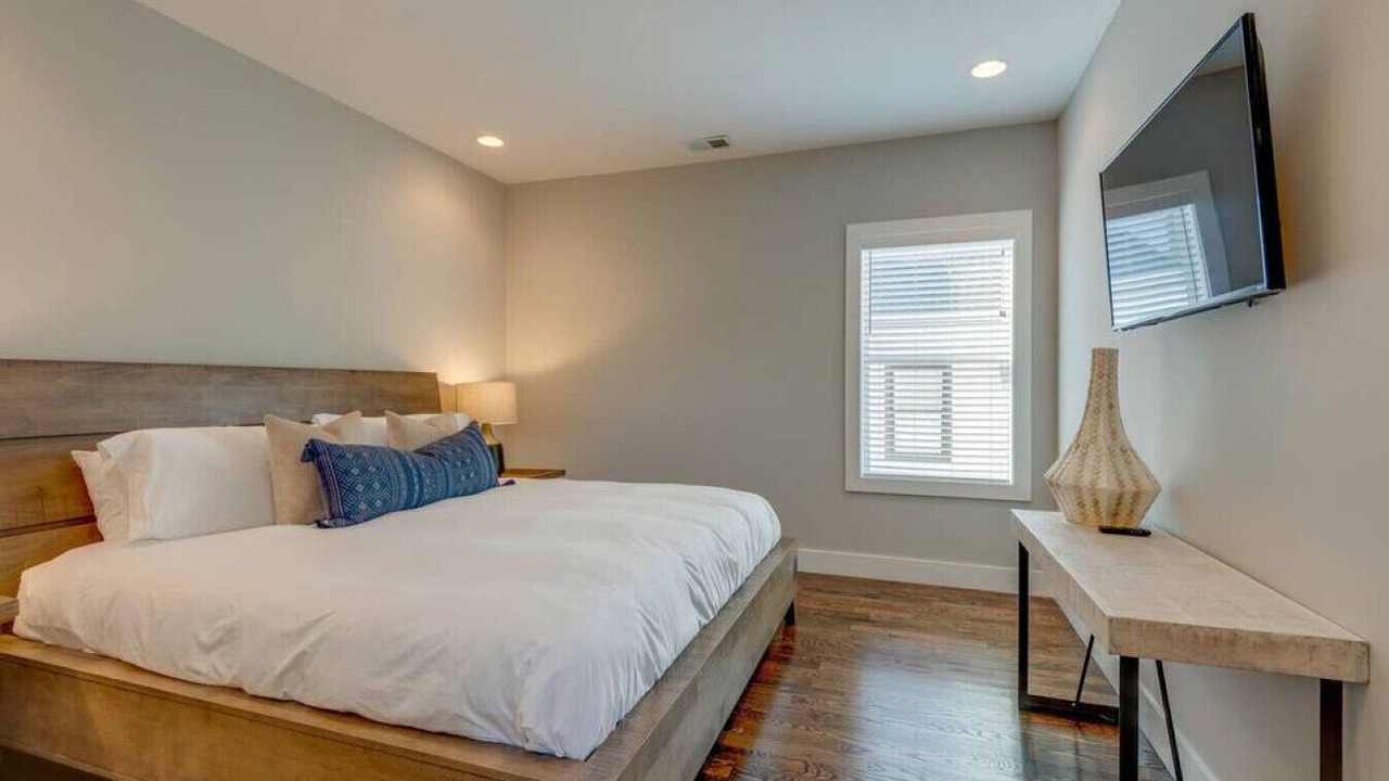 Photo of Bedroom in Berry Hill