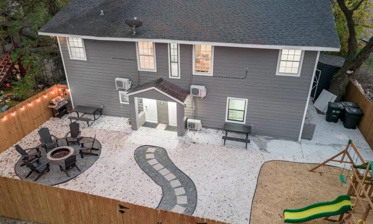 Photo of Outdoor in Greater East End