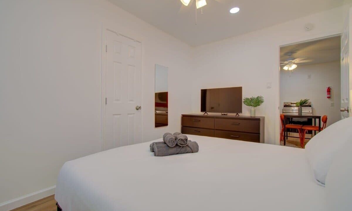 Photo of Bedroom in Greater East End