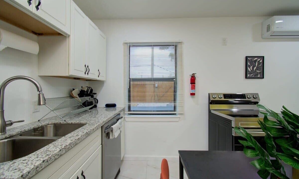 Photo of Kitchen in Greater East End