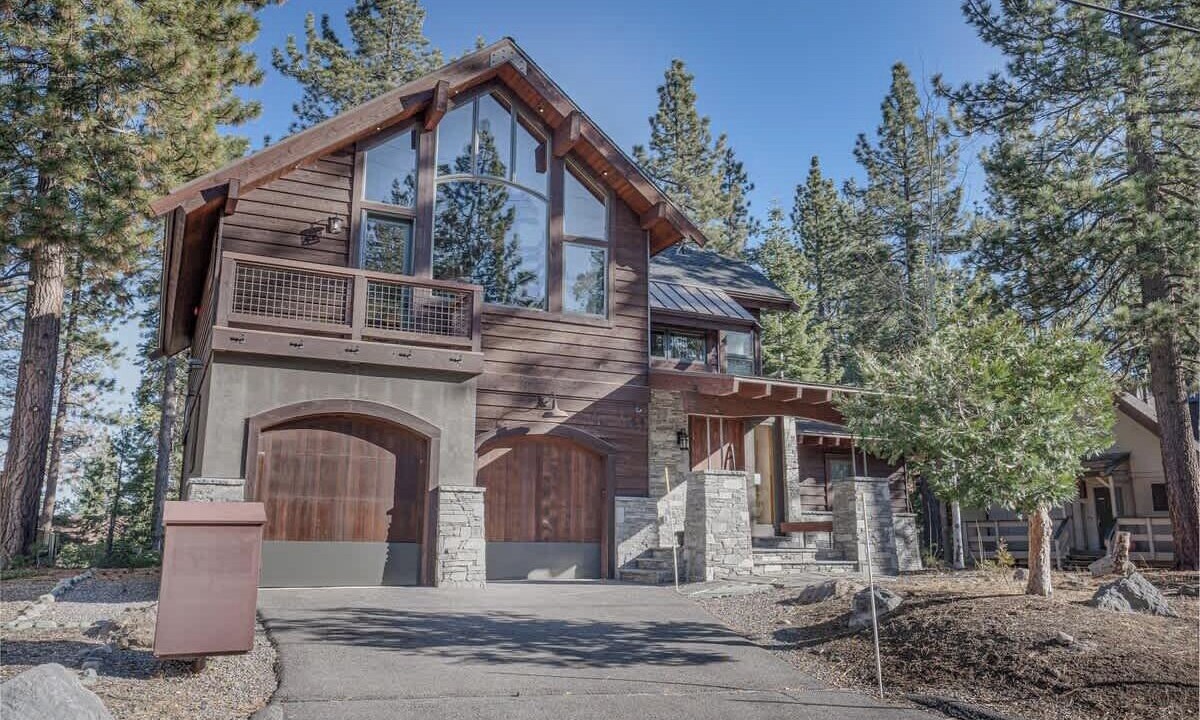 Photo of Outdoor in Lake Forest