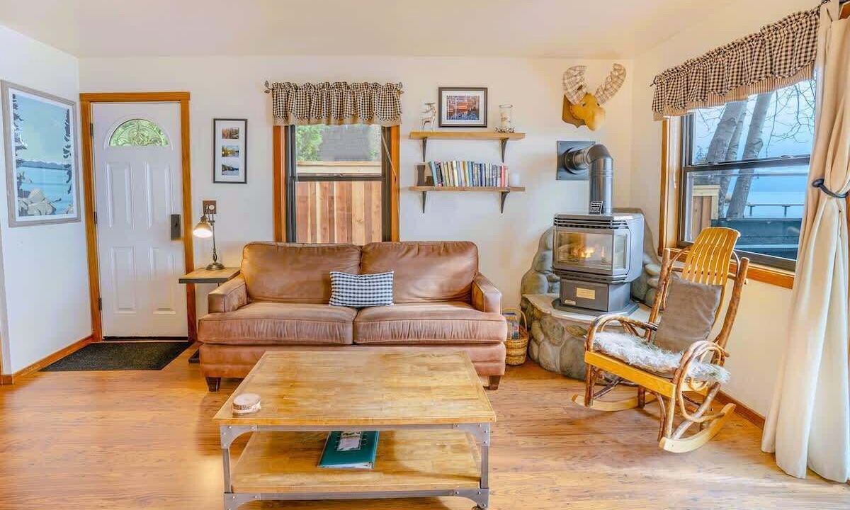 Photo of Livingroom in Tahoe Vista