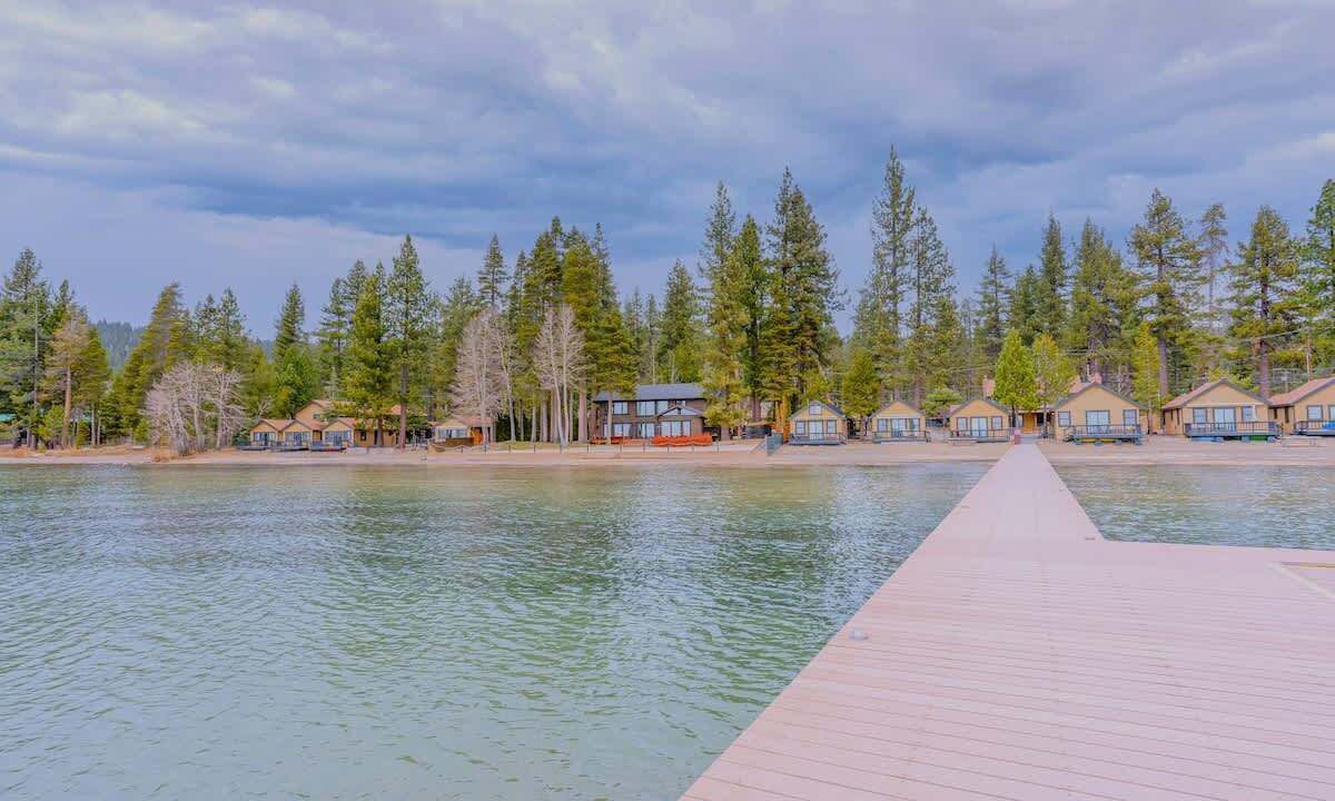 Photo of Others in Tahoe Vista