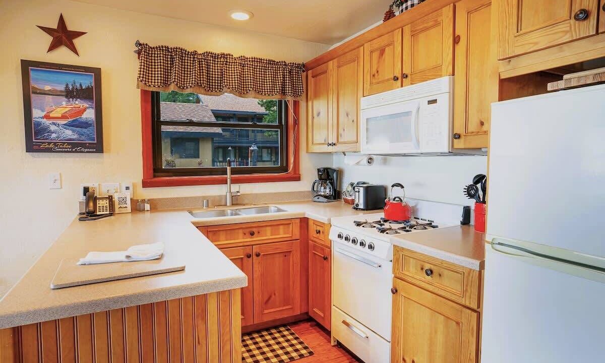 Photo of Kitchen in Tahoe Vista