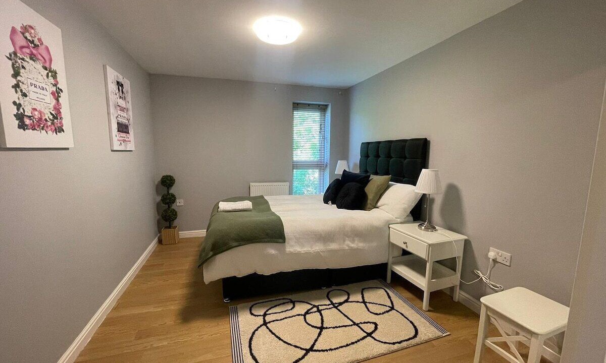 Photo of Others in West Wick