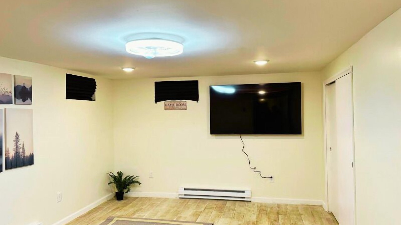 Photo of Others in Montague