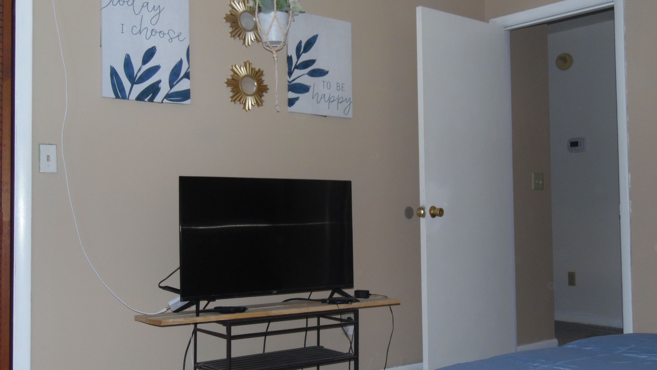 Photo of Bedroom in Daleville