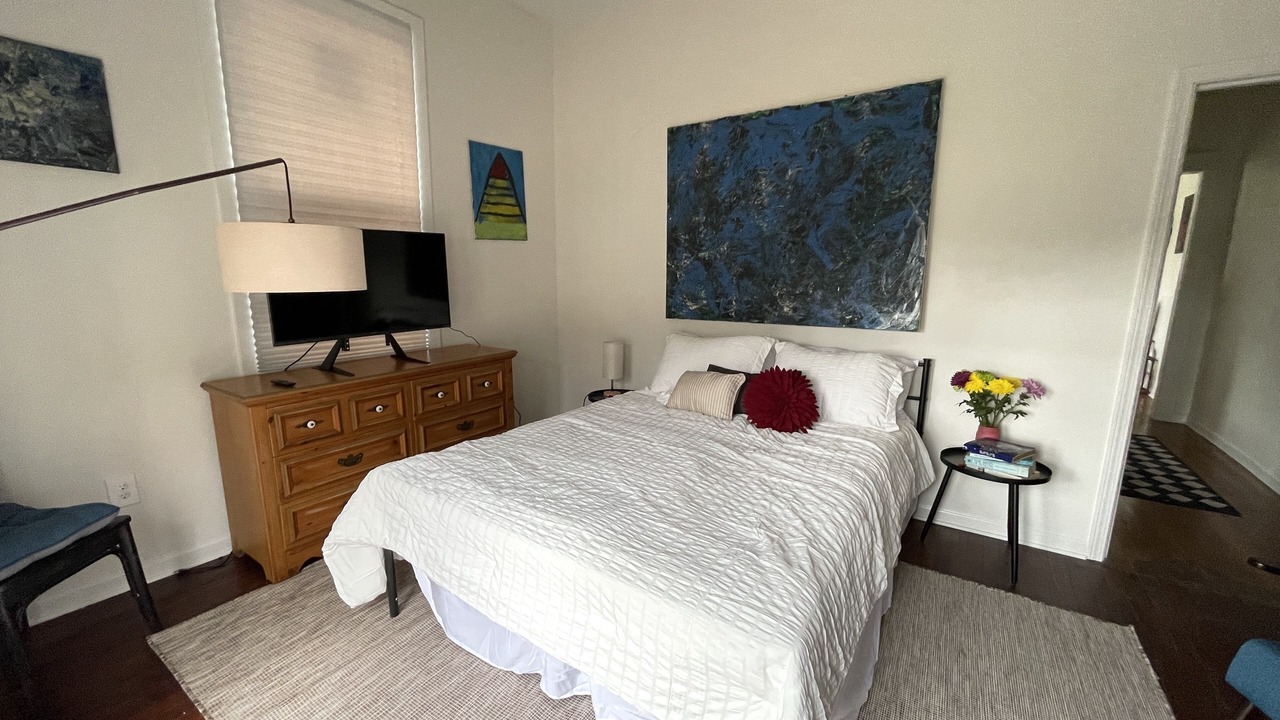 Photo of Bedroom in Broadmoor