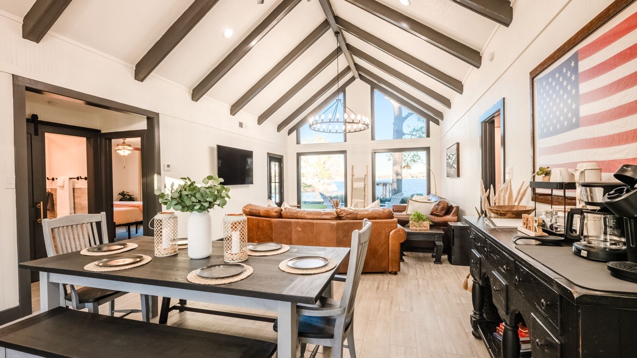 Photo of Bedroom in Riverside