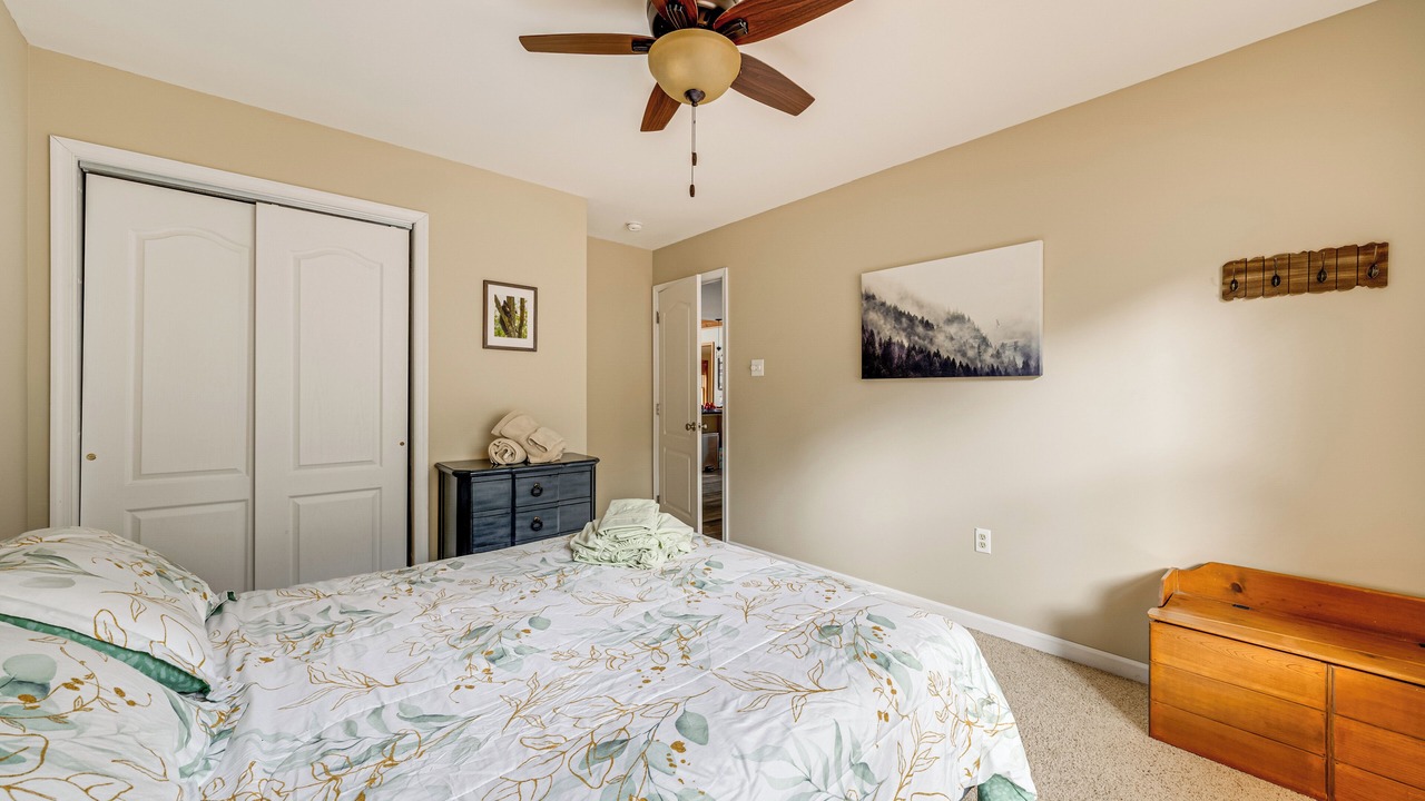 Photo of Bedroom in Pocono Lake