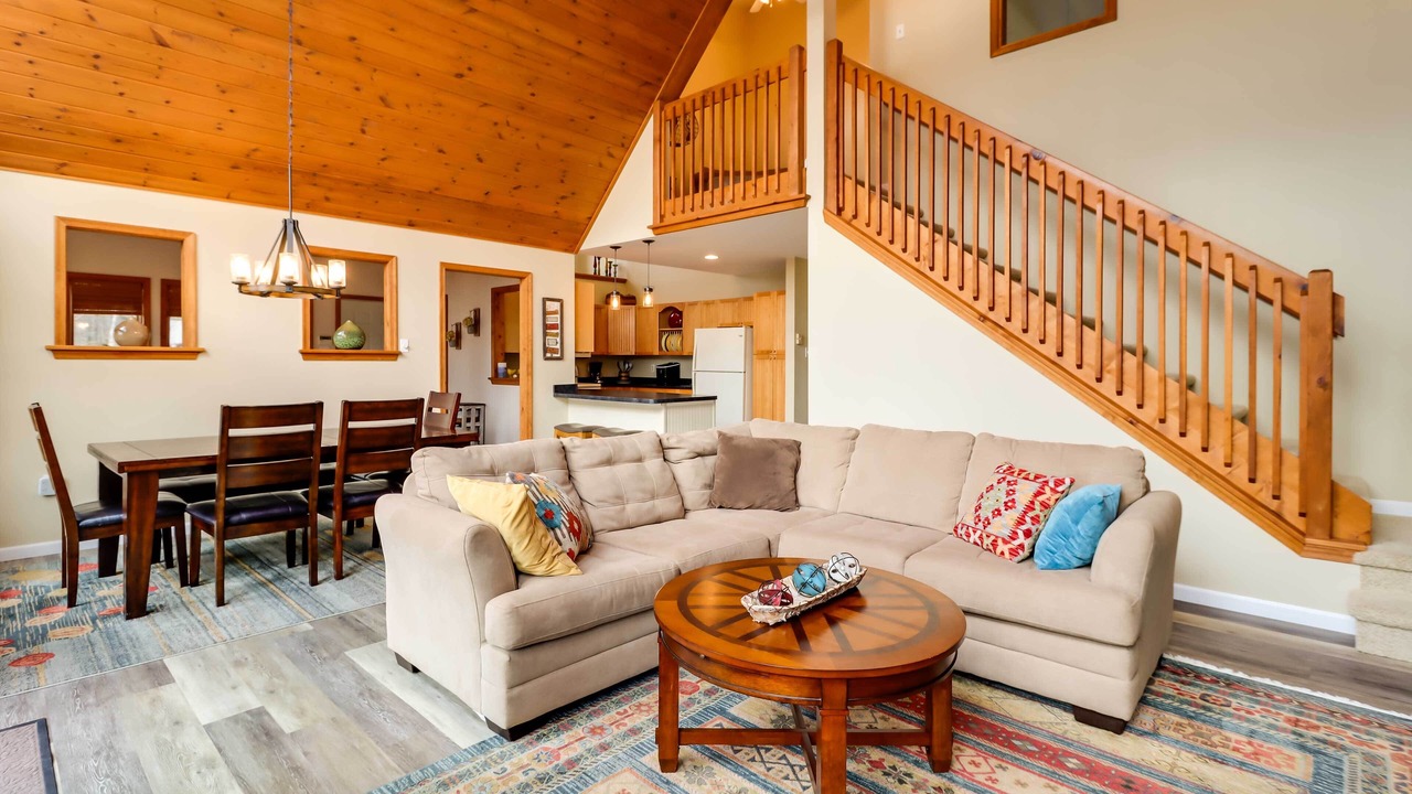 Photo of Livingroom in Pocono Lake