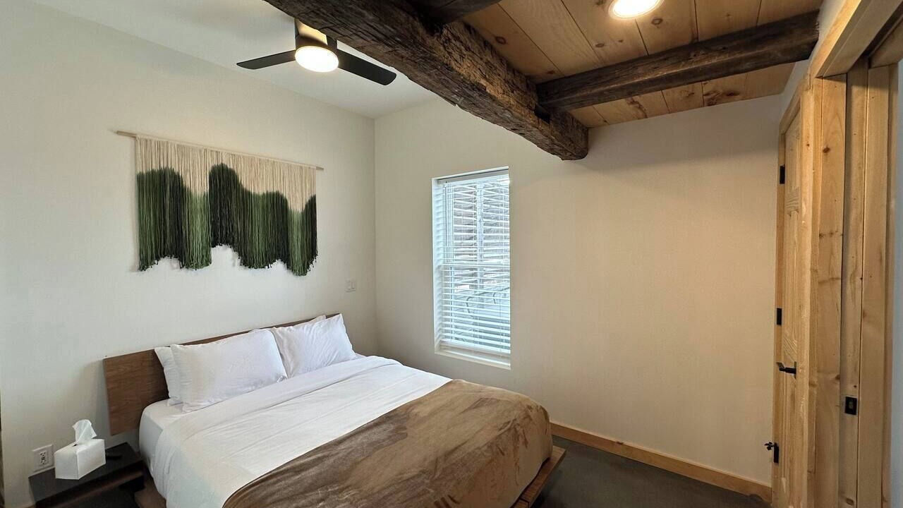 Photo of Bedroom in Burdett