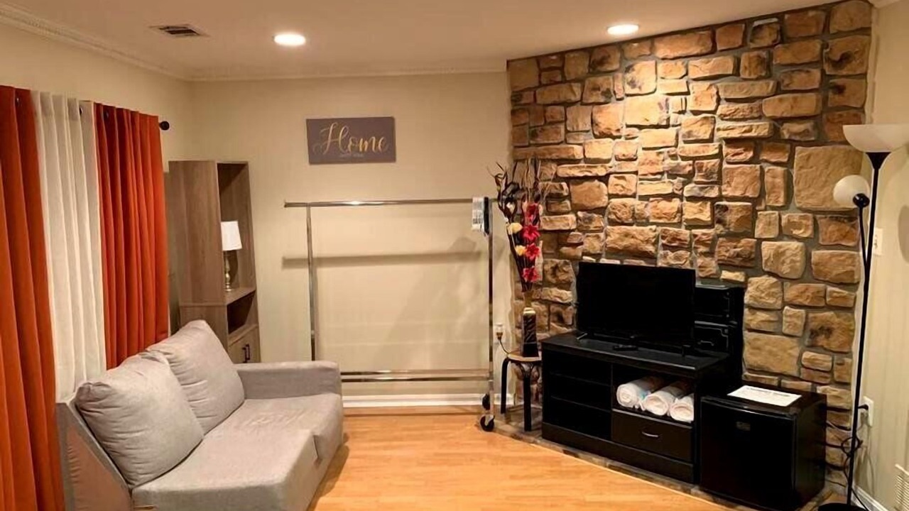 Photo of Livingroom in Hybla Valley