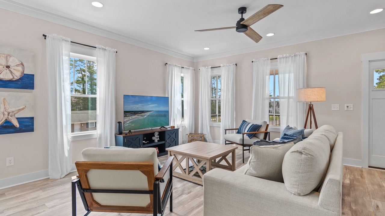 Photo of Livingroom in Tranquil Harbour