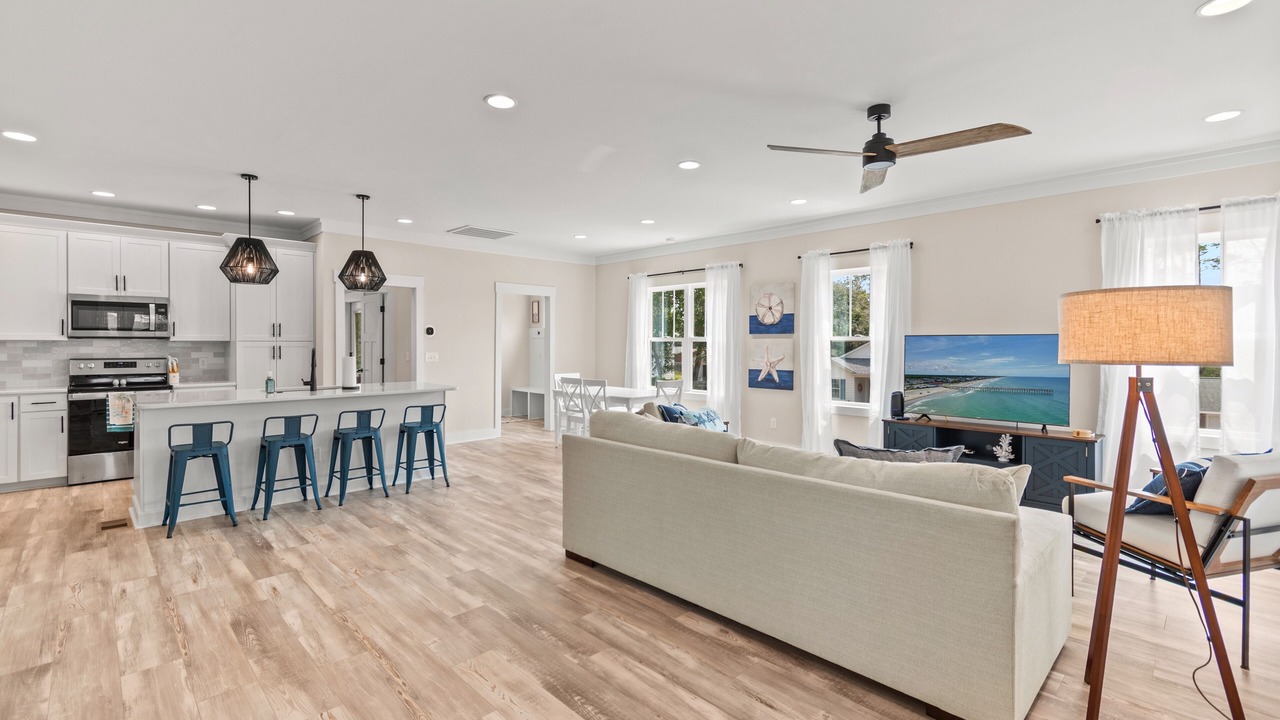 Photo of Livingroom in Tranquil Harbour