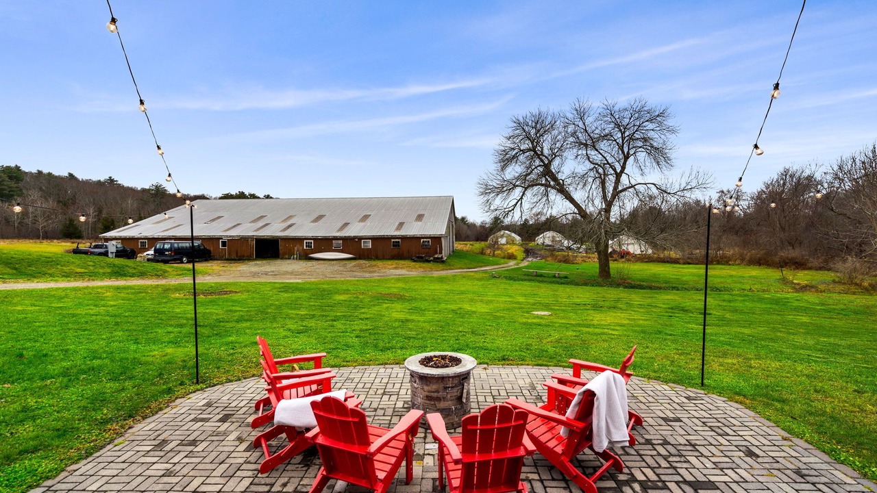 Photo of Others in Newbury